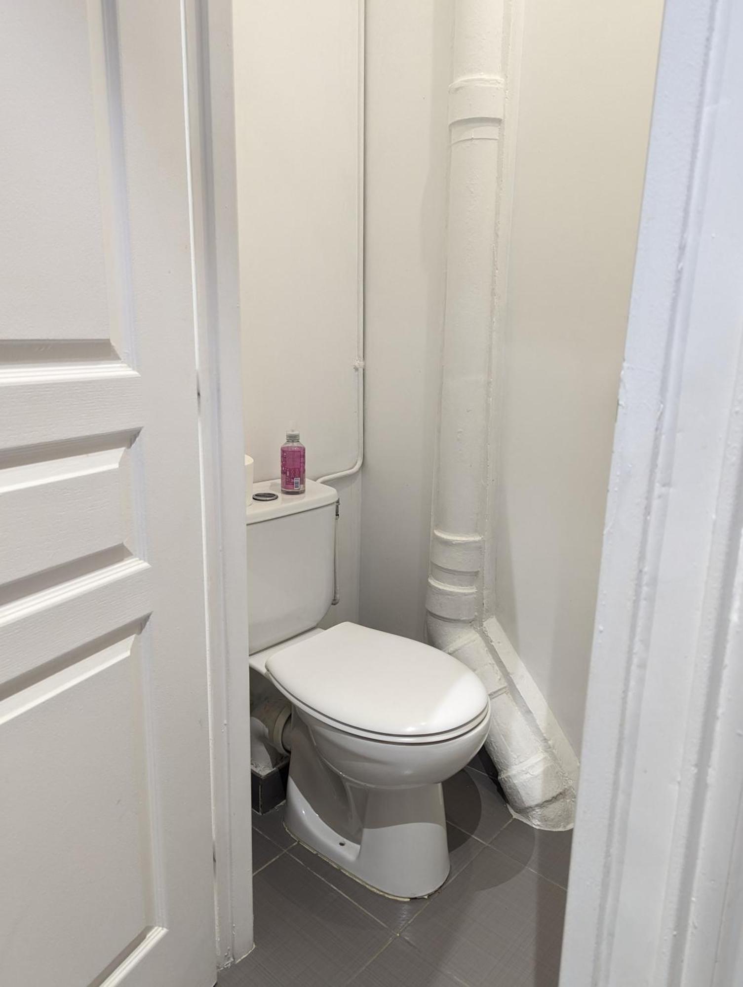 Studio Jaures - Equipped Studio Near Paris With Private Bathroom 蒙鲁日 外观 照片