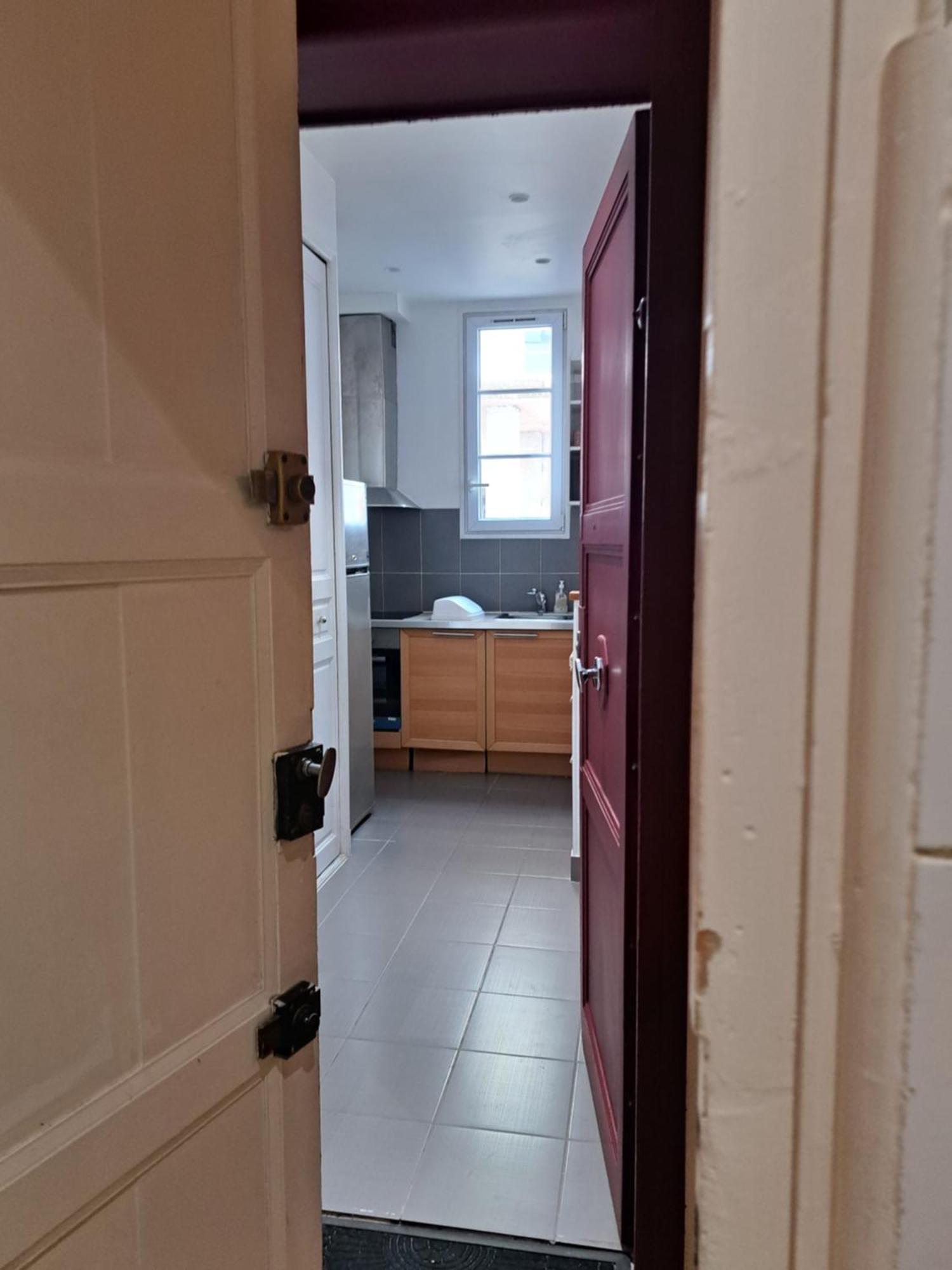 Studio Jaures - Equipped Studio Near Paris With Private Bathroom 蒙鲁日 外观 照片